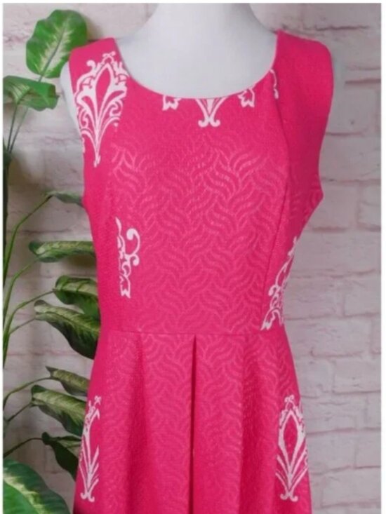 New York & Company Dresses & Skirts - New York & Co Sz Med Pink and White Damask Sleeveless Fit and Flare